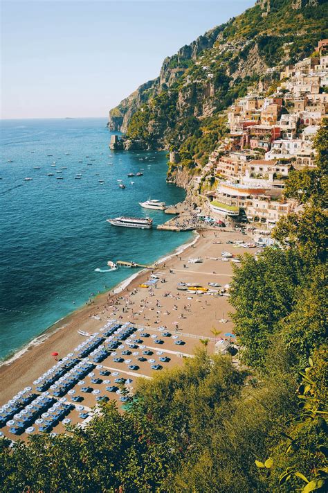 beaches in positano italy.